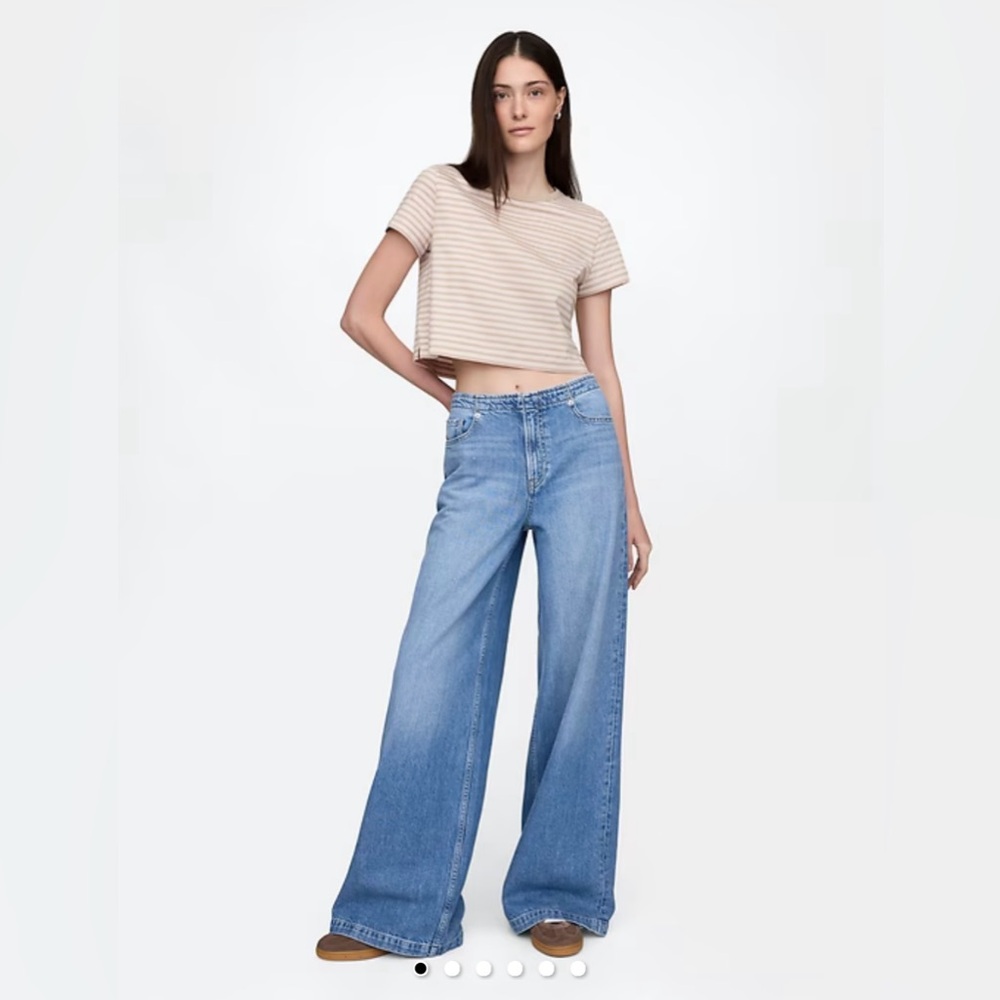 GAP Mid Rise UltraSoft Baggy Jeans, Size 34